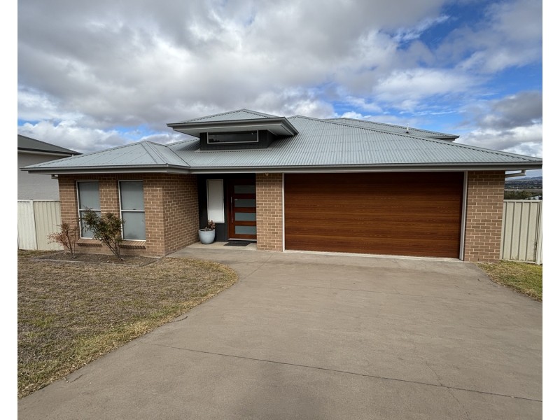 7 Widden Close, Scone NSW 2337