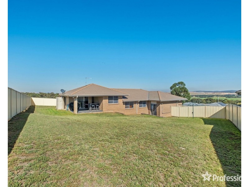 13 Lonhro Place, Muswellbrook NSW 2333