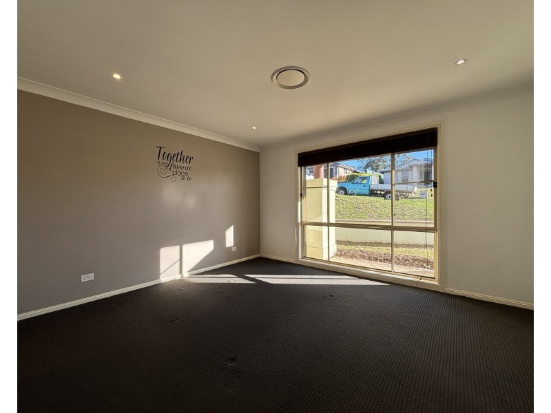 27 Weemala Place, Muswellbrook NSW 2333