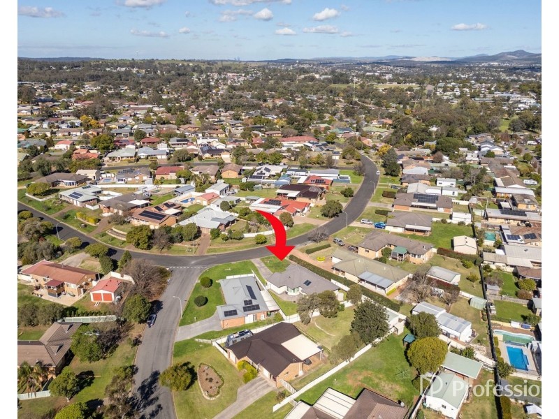 42 Claret Avenue, Muswellbrook NSW 2333