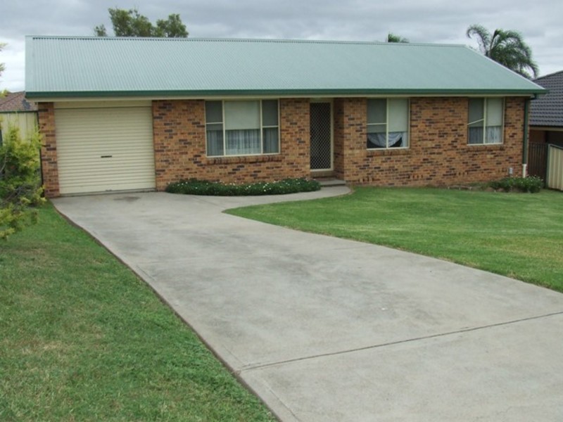 11 Wollombi Road, Muswellbrook NSW 2333