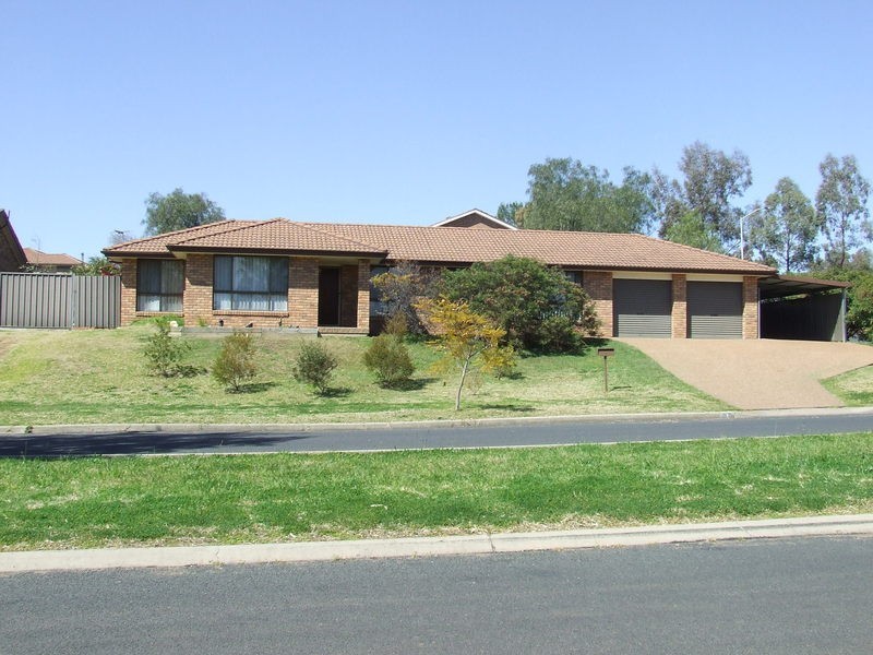 1 Rutherford Road, Muswellbrook NSW 2333