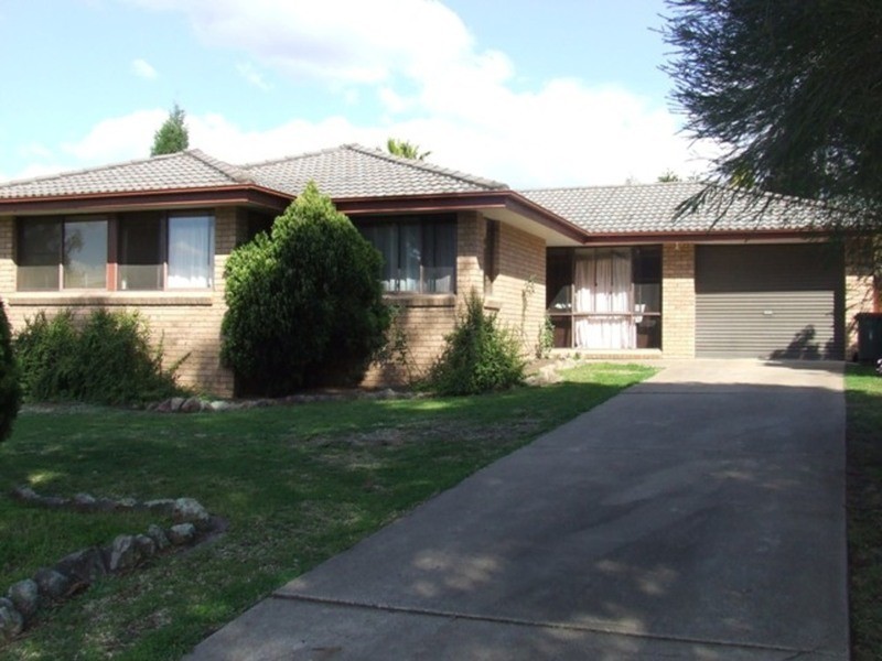 7 Millard Close, Muswellbrook NSW 2333