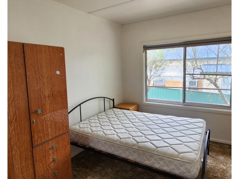 2/64A King Street, Muswellbrook NSW 2333