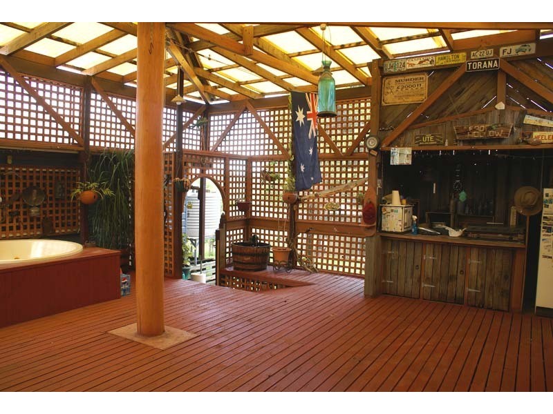 9 Short Street, Aberdeen NSW 2336