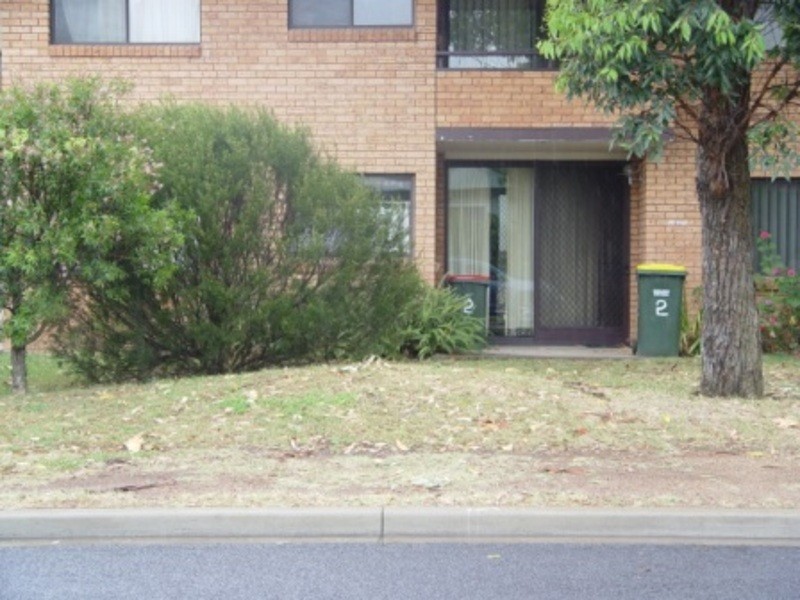 2/6 The Grove, Skellatar Street, Muswellbrook NSW 2333