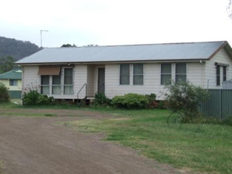 82 Palace Street, Denman NSW 2328