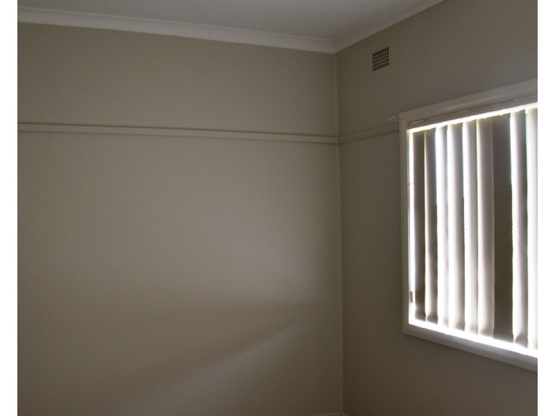 2/4 Campbell Street, Muswellbrook NSW 2333