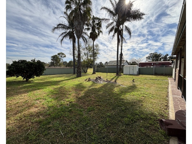 77 Aberdeen Street, Muswellbrook NSW 2333