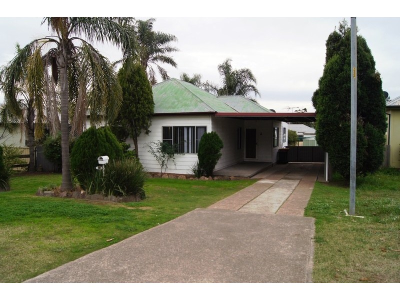 14 Forbes Street, Muswellbrook NSW 2333