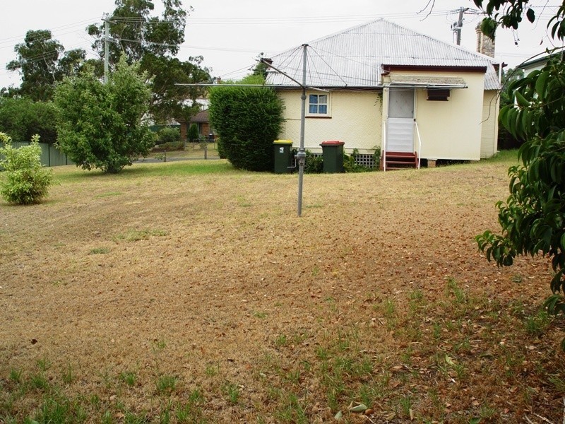 25 Graeme Street, Aberdeen NSW 2336