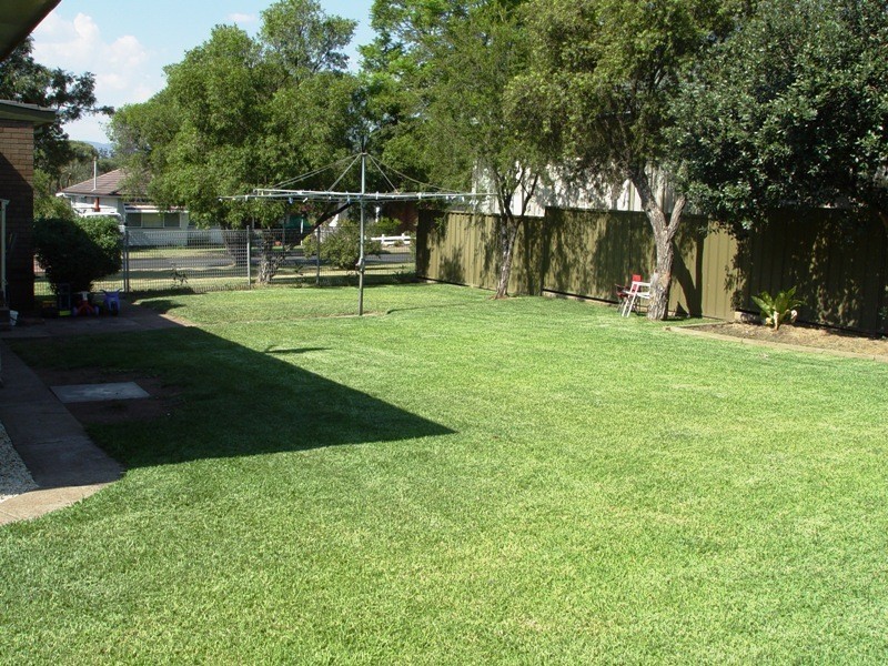 2 Adams Street, Muswellbrook NSW 2333