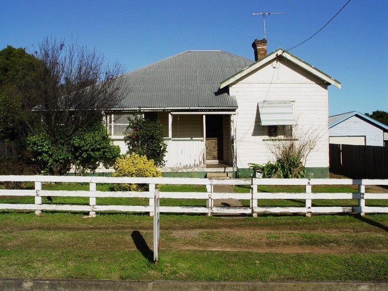 5 Fleming Street, Muswellbrook NSW 2333