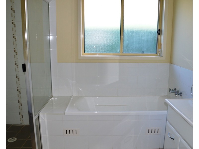 9 Belmore Street, Muswellbrook NSW 2333