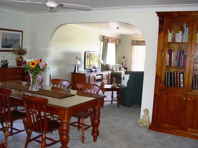 4 Carl Lane, Muswellbrook NSW 2333