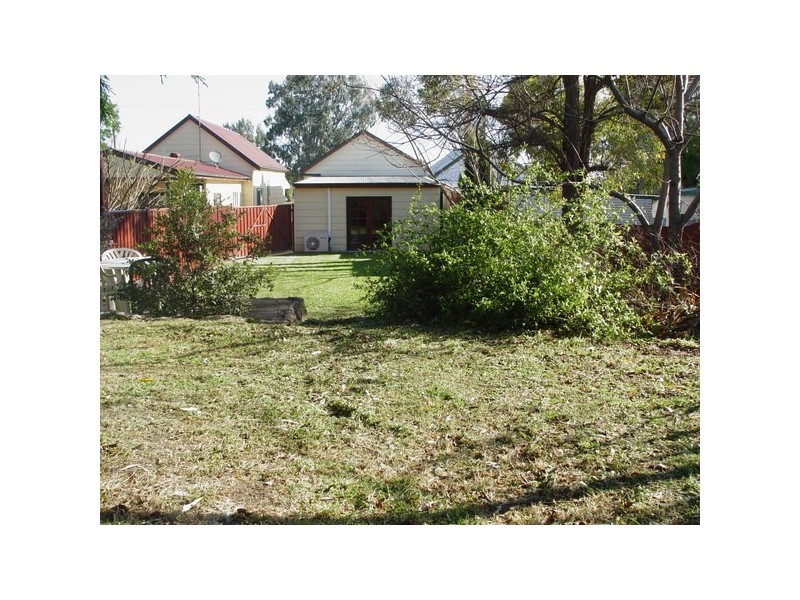 50 Macqueen Street, Aberdeen NSW 2336