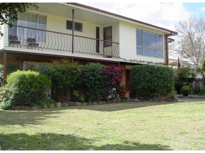 92 Brook Street, Muswellbrook NSW 2333