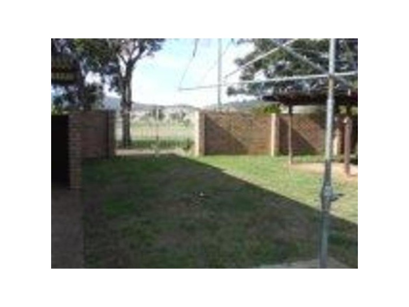 193 Macqueen Street, Aberdeen NSW 2336