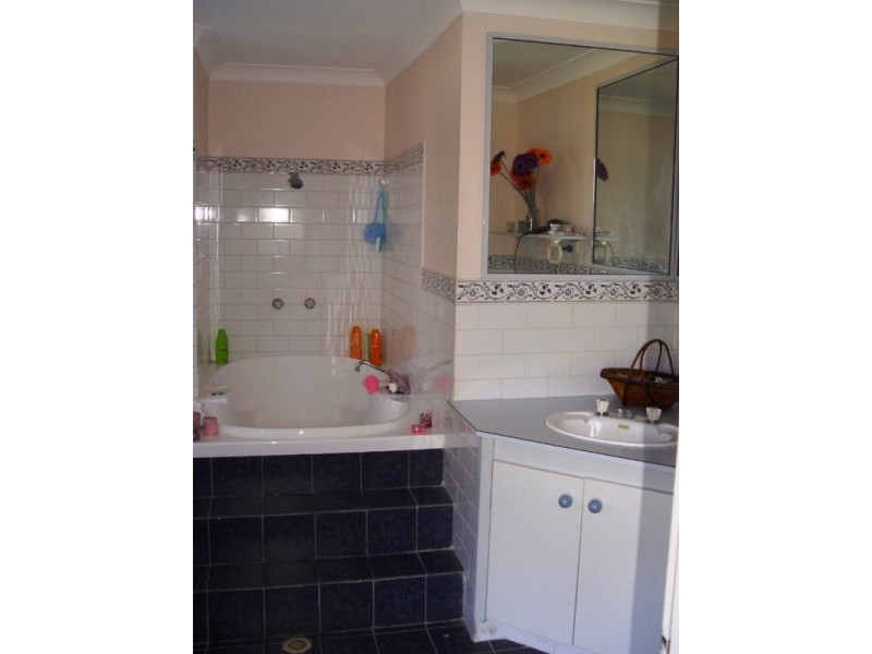 25 Calgaroo Avenue, Muswellbrook NSW 2333