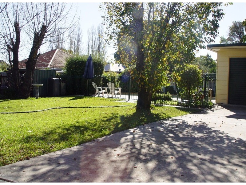 24 Mitchell Street, Muswellbrook NSW 2333