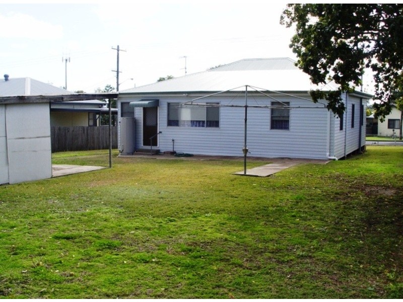 11 Forbes Street, Muswellbrook NSW 2333