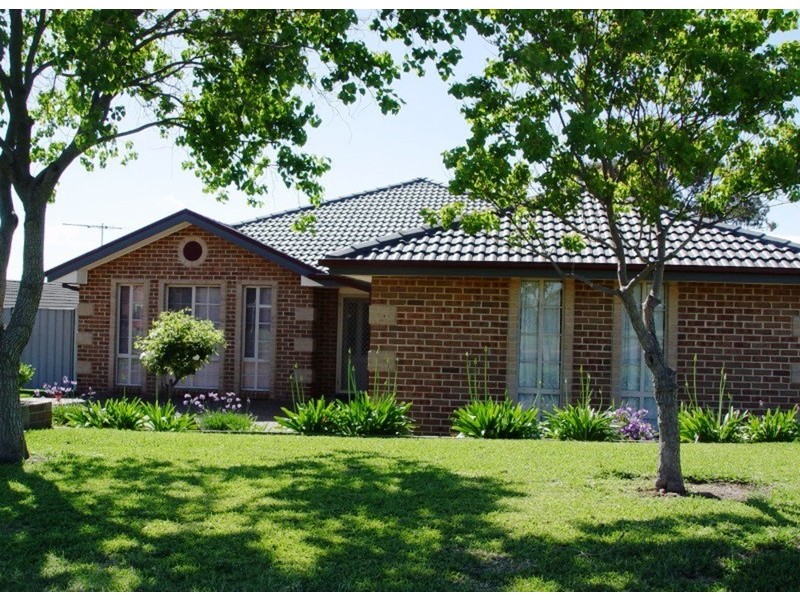 18 Fitzgerald Avenue, Muswellbrook NSW 2333