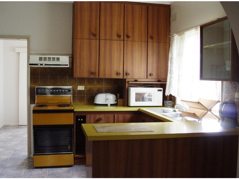 10 Thompson Street, Muswellbrook NSW 2333