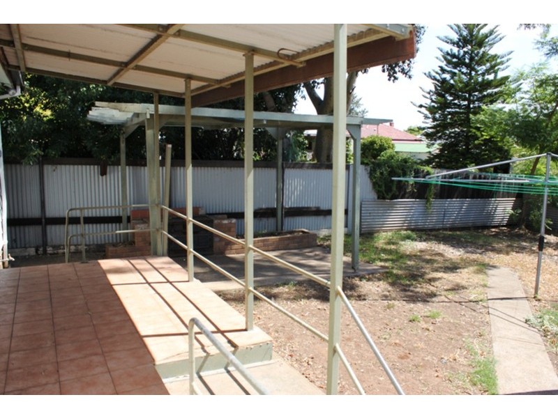 16 Bligh Street, Muswellbrook NSW 2333