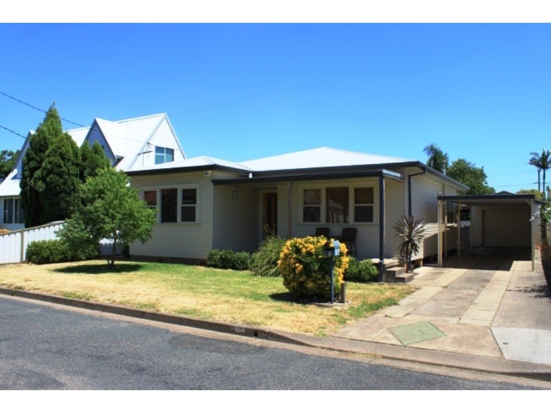 5 Jordan Street, Muswellbrook NSW 2333