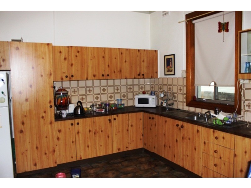 18 Barrett Street, Muswellbrook NSW 2333