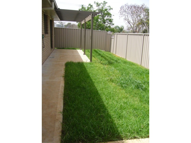 1/63 bridge Street, Aberdeen NSW 2336
