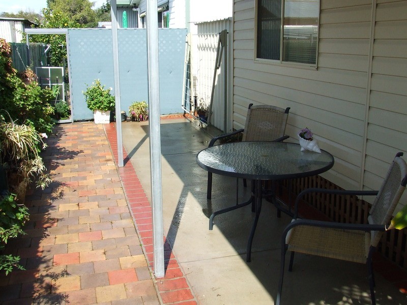 27/17 Hall Street, Aberdeen NSW 2336