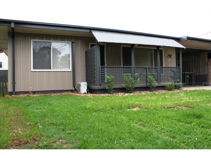 2/8 Midanga Avenue, Muswellbrook NSW 2333