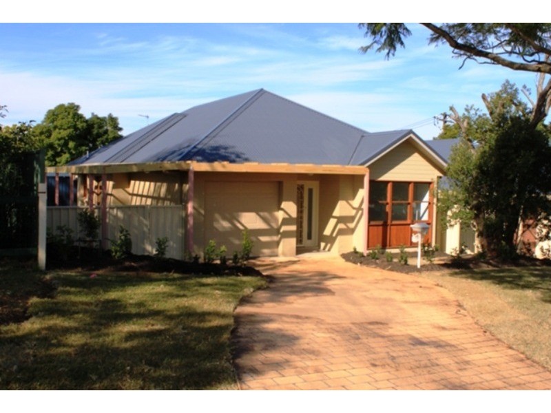 1/108  Hill Street, Muswellbrook NSW 2333