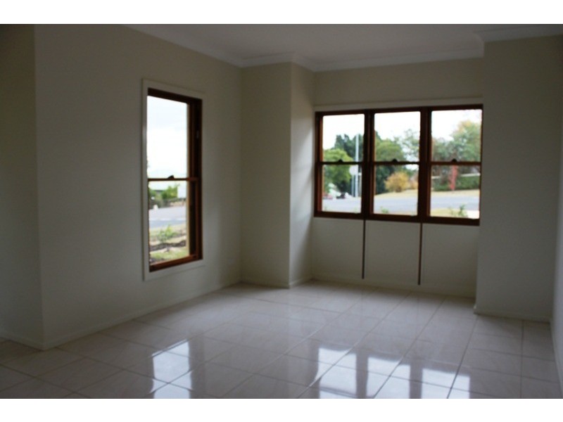 2/108 Hill Street, Muswellbrook NSW 2333