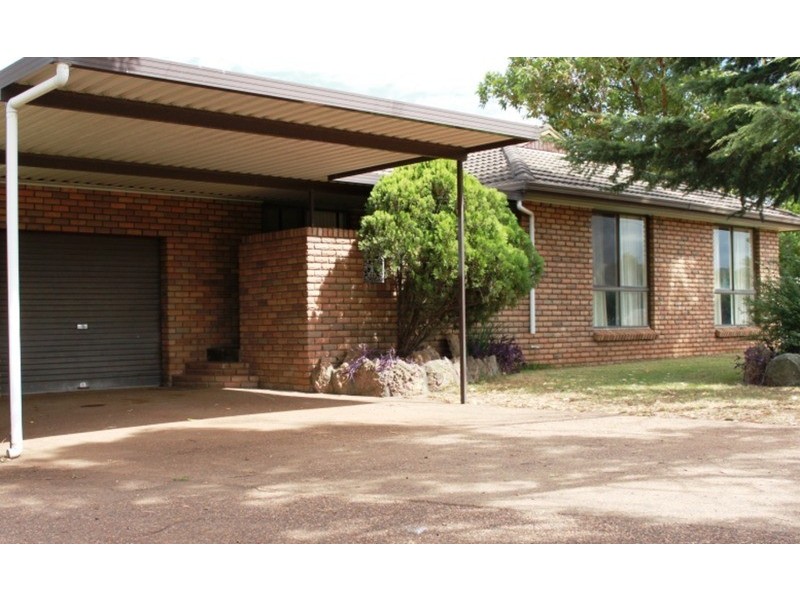 193 Macqueen Street, Aberdeen NSW 2336