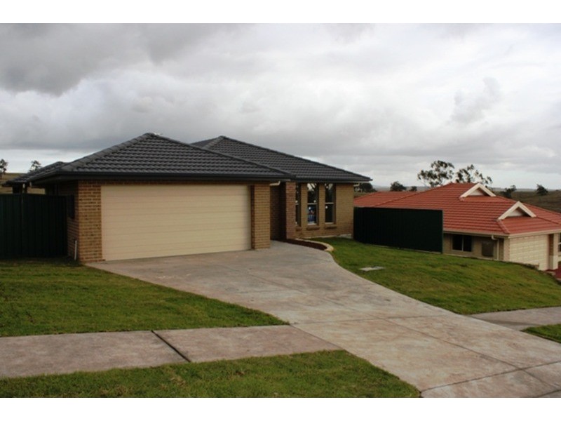 33 Henry Dangar Drive, Muswellbrook NSW 2333