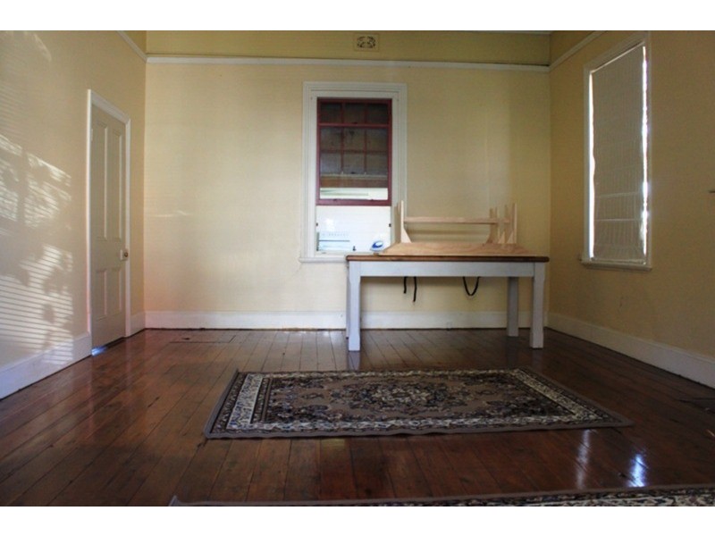 208 Bridge Street, Muswellbrook NSW 2333
