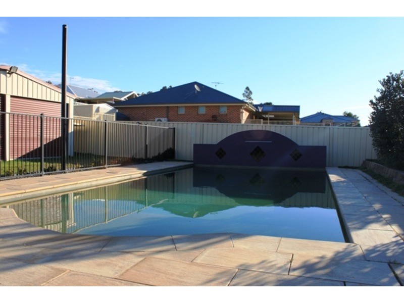 1 Bimbadeen Drive, Muswellbrook NSW 2333