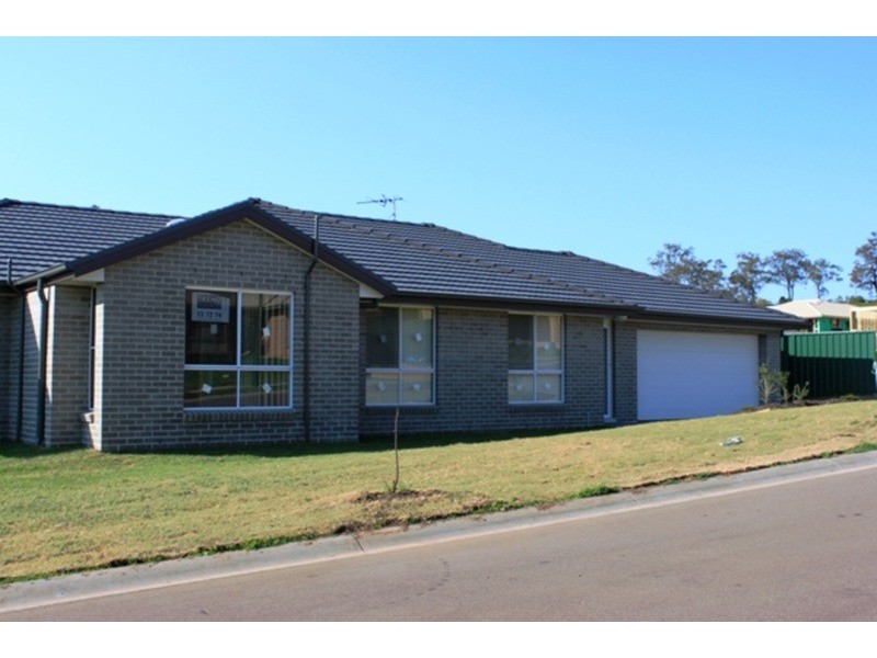 2/1 Belmore Street, Muswellbrook NSW 2333