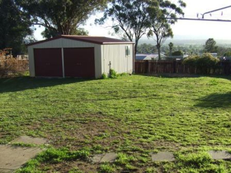 8 McLeod Street, Aberdeen NSW 2336