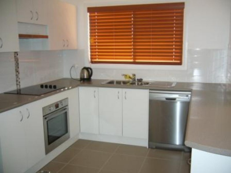 1/11 Nandowra Street, Aberdeen NSW 2336