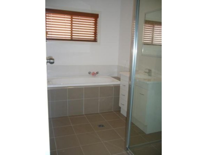 1/11 Nandowra Street, Aberdeen NSW 2336