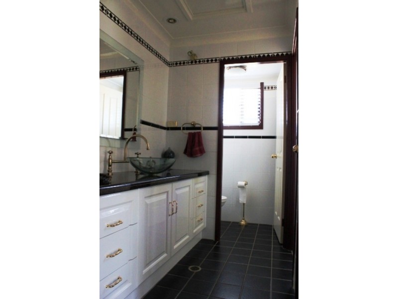 6 Karri Place, Muswellbrook NSW 2333