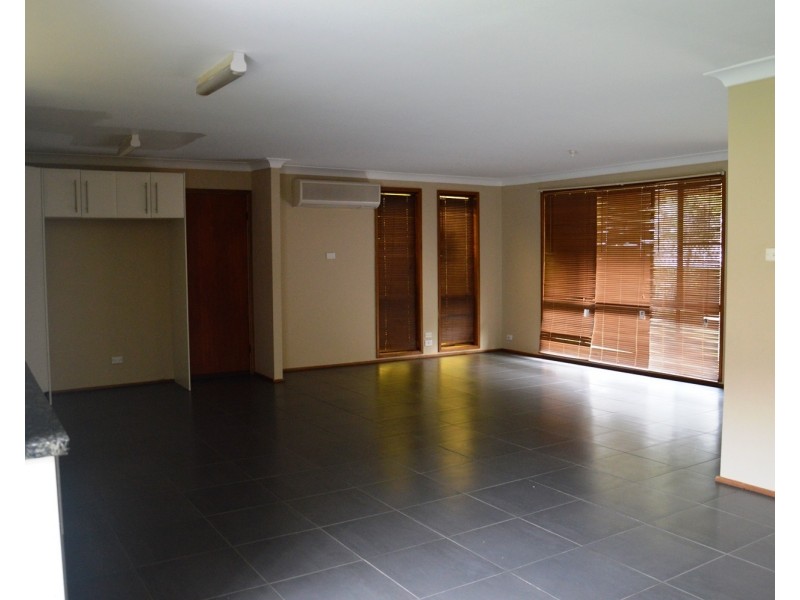 2 Waratah Close, Muswellbrook NSW 2333