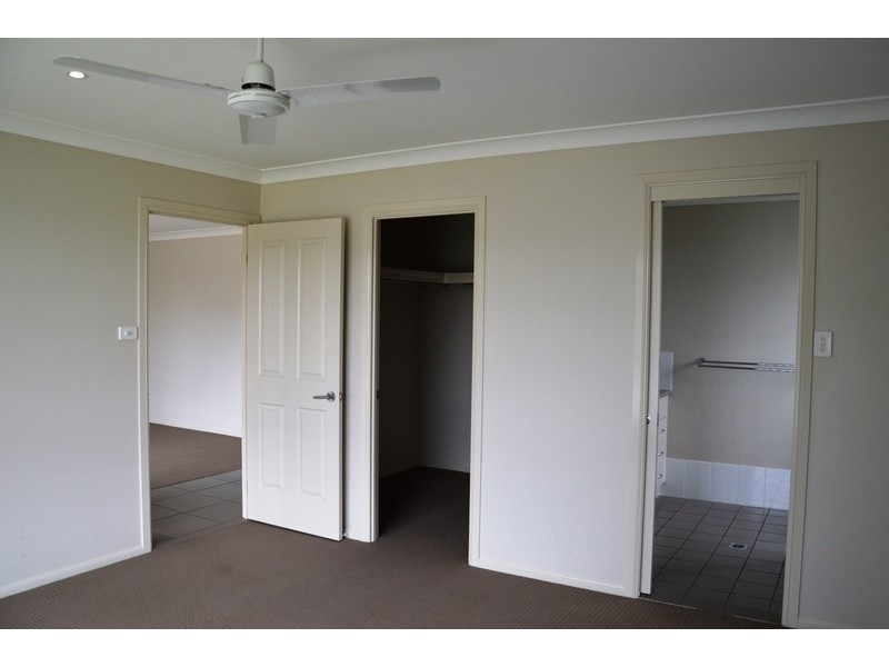 17 Dixon Circuit, Muswellbrook NSW 2333