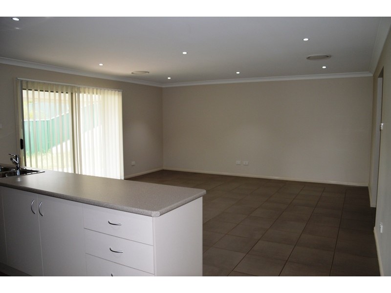 17 Dixon Circuit, Muswellbrook NSW 2333