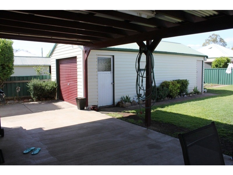 13 Bligh Lane, Muswellbrook NSW 2333