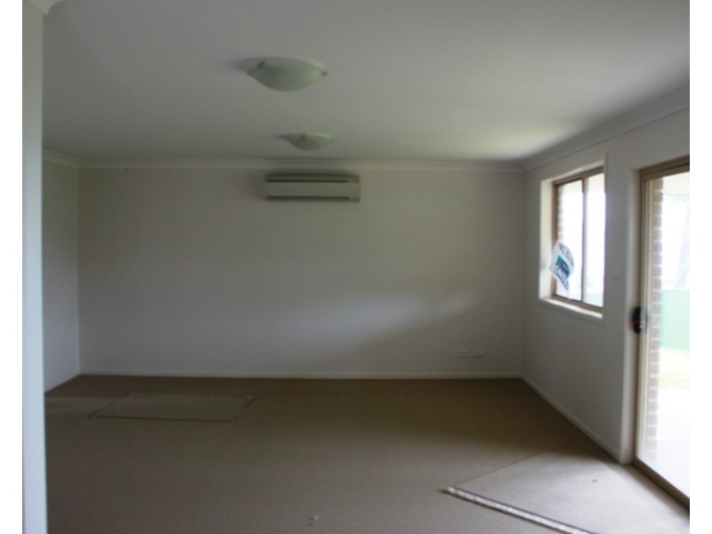 42 Chivers Circuit, Muswellbrook NSW 2333