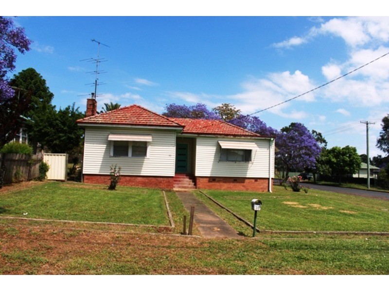 30 Roger  Street, Muswellbrook NSW 2333